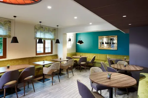 Hôtel Turenne Dining Photos