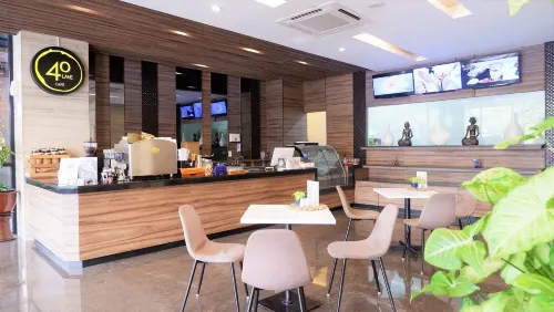 ASTON Inn Pandanaran - Semarang Relaksasi & Rekreasi Photos