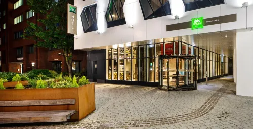 Ibis Styles London Ealing Espaces publics Photos