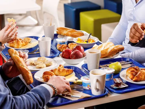 Ibis Budget Cardiff Centre Dining Photos