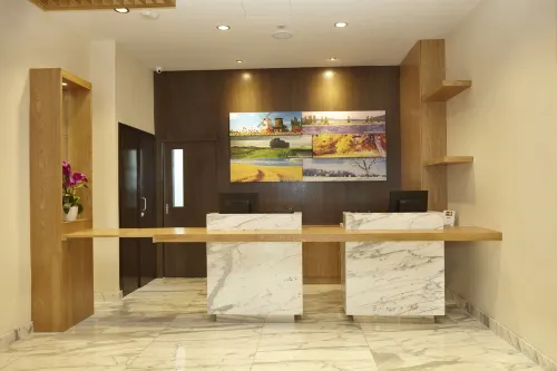 Hotel Six Seasons @ Mid Valley Aree comuni Photos