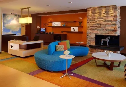 Fairfield Inn & Suites Springfield Northampton/Amherst Near Hotel Photos