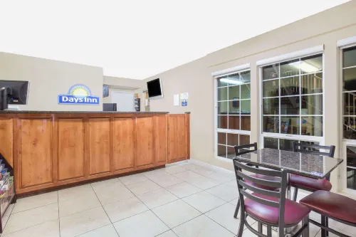 Days Inn by Wyndham Turlock Photos