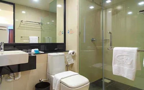 Sky Hotel Chambres Photos
