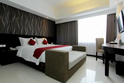 The Sun Hotel Madiun Unggulan Photos