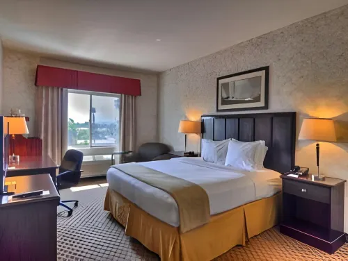 Holiday Inn Express San Diego South - Chula Vista Featured Photos