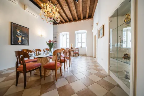 Sunce Palace Apartments with Free Offsite Parking Photos