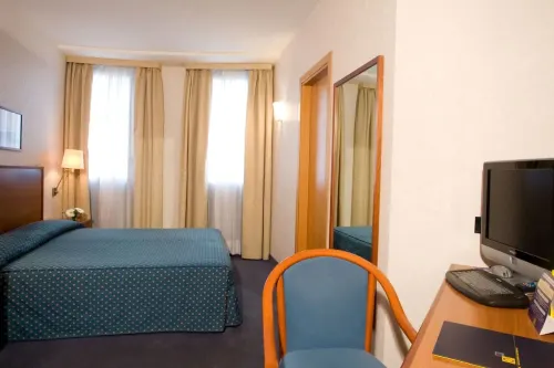 Classic Hotel Il Tulipano - Terni Camere Photos