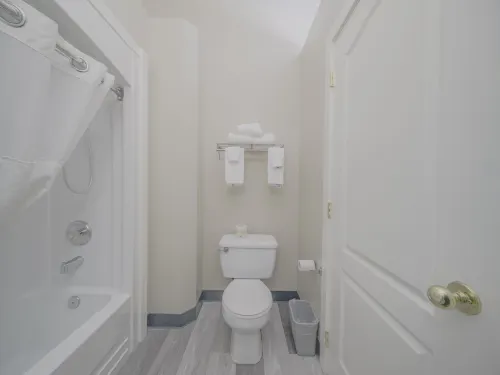 Baymont by Wyndham Hinton Chambres Photos