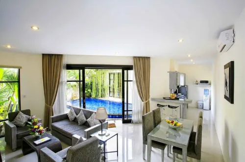 Awila Villas Kuta Photos