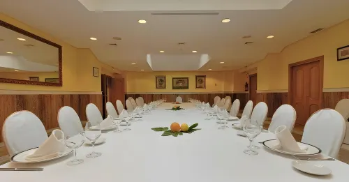Miranda & Suizo Dining Photos