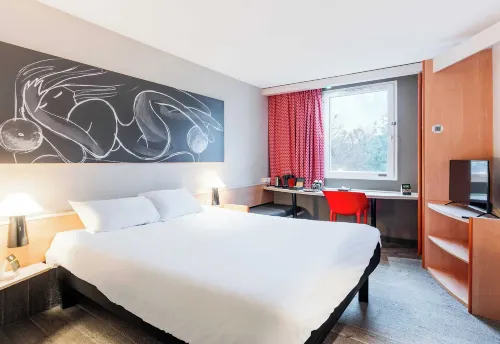 B&B HOTEL Thionville Yutz Route du Luxembourg Værelser Photos
