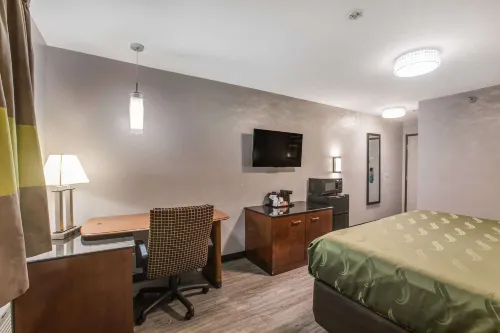 Quality Inn Atlanta Airport-Central Rooms Photos