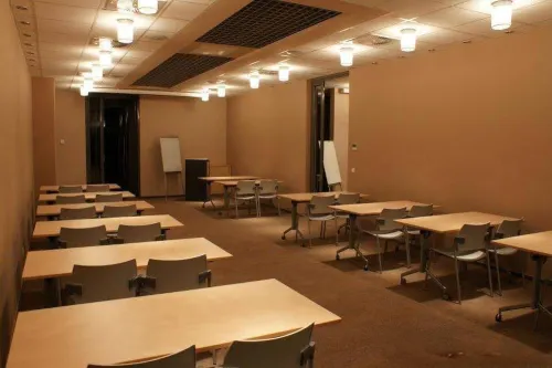City Park Hotel & Residence Business Photos