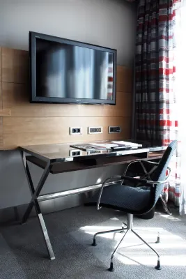 Point Hotel Barbaros Rooms Photos