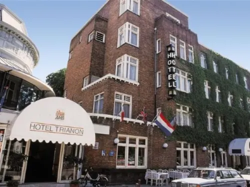 Budget Trianon Hotel Extérieur Photos