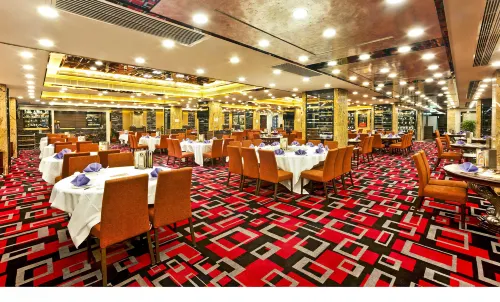 Emperor Hotel Ristorazione Photos