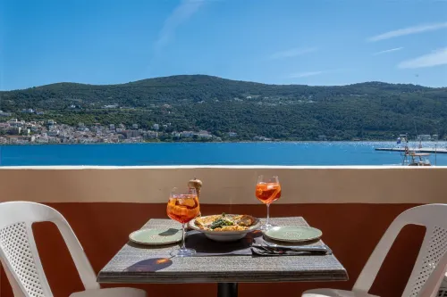 Samos City Hotel À proximité de l'hôtel Photos