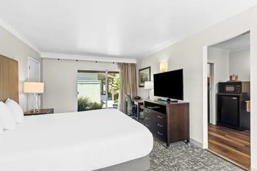 Best Western Garden Inn Photos