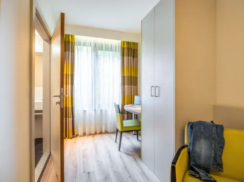 Ibis Styles Brussels Centre Stephanie Rooms Photos