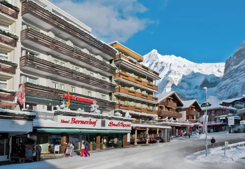 Hotel Bernerhof Grindelwald Exterior Photos