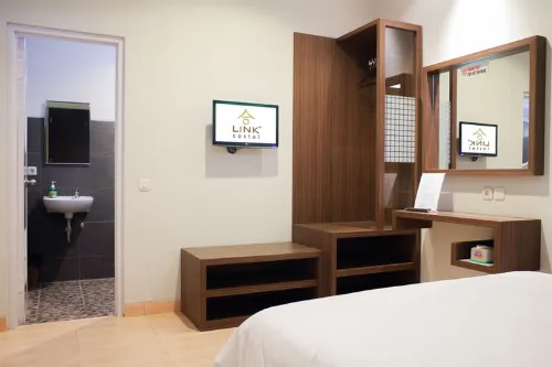 Link Costel Kamar Photos