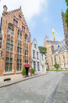 Hotel Het Gheestelic Hof by CW Hotel Collection Esterni Photos
