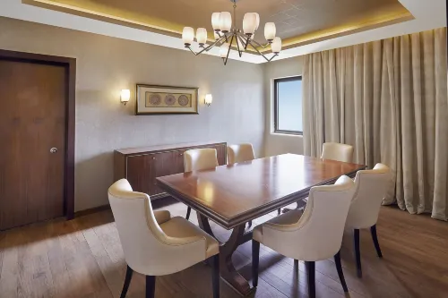 Holiday Inn Tabuk Photos