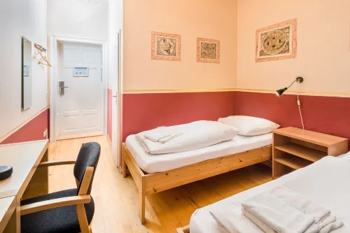 Hostel Mondpalast Photos