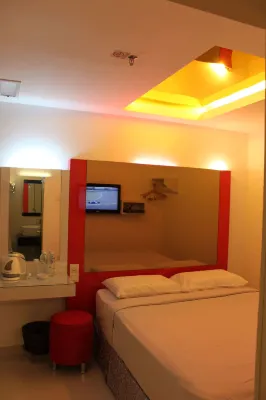 Time Hotel Kamar Photos