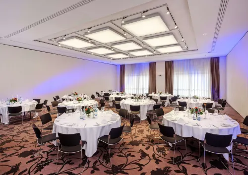 Dorint Hotel Bremen Restauration Photos