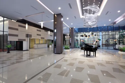 Harper Palembang Area Publik Photos