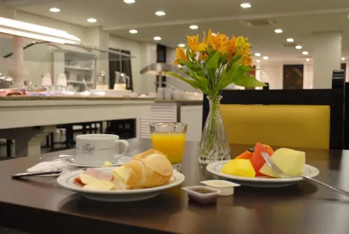 Plaza São Rafael Hotel Dining Photos