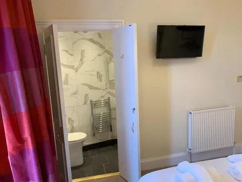 Southside Guest House Rooms Photos