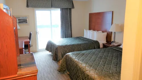 Travelodge by Wyndham Gananoque Номера Photos
