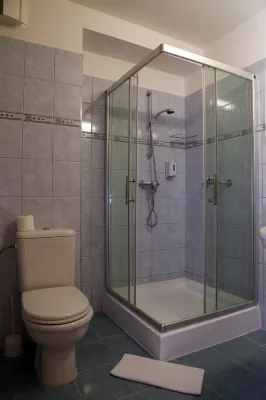 Six Inn Hotel Budapest Photos