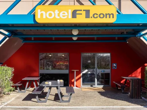 Hotel F1 Marseille Provence Esterni Photos