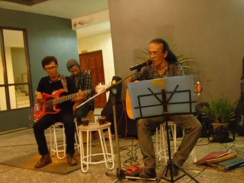 Pia Hotel Cirebon Photos