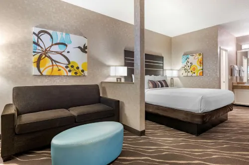 Best Western Plus Park Place Inn - Mini Suites Photos