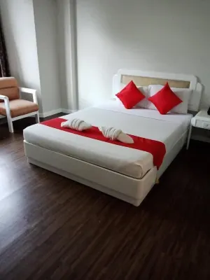 River Grand Hotel Photos