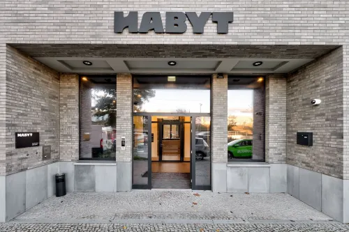 Habyt-The Waterfront Extérieur Photos