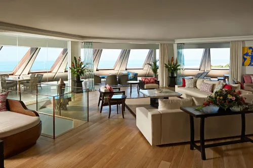 Double-Six Luxury Hotel Kamar Photos