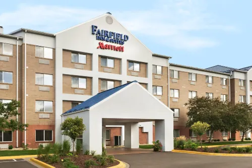 Fairfield Inn & Suites Minneapolis Bloomington/Mall of America Rooms Photos