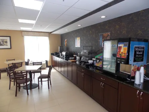 Best Western Springfield West Inn Dining Photos