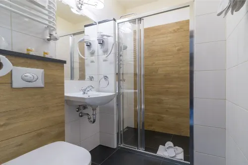 Hotel Diament Plaza Gliwice Rooms Photos