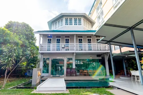 Viva Hotel Songkhla Außen Photos