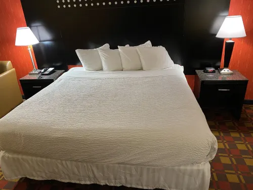 Ramada by Wyndham Rochelle Park Near Paramus Rooms Photos