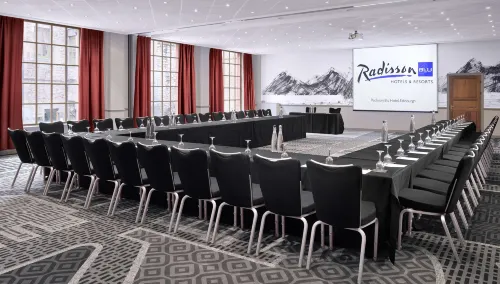 Radisson Blu Hotel Edinburgh City Centre Business Facilities Photos