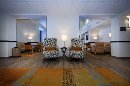 Hampton Inn & Suites by Hilton Truro Public Areas Photos