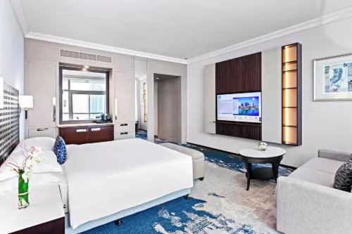 Beach Rotana Rooms Photos
